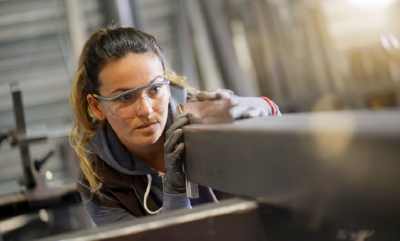 Worker with safety goggles 